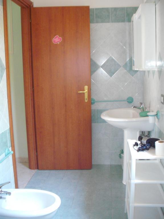 Domu De Palla- Iun-E5167 Bauladu Habitación foto