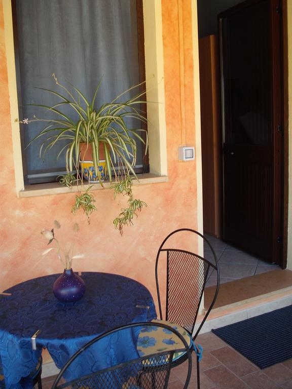 Domu De Palla- Iun-E5167 Bauladu Exterior foto